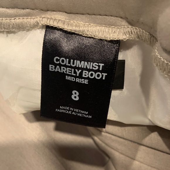NWOT Express Women’s Columnist Barely Boot Mid Rise Beige Dress Pants sz 8 - Picture 4 of 6